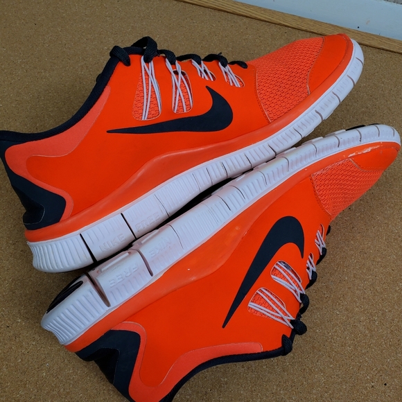 Nike Shoes - Women's Nike Free 5.0 Running Shoes Sneakers